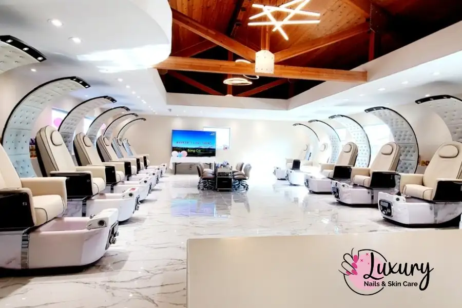 Looking for the Best Nail Tech La Crosse, WI? Discover Luxury Nails Skin Care & Spa!